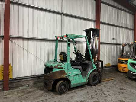 Chariots porte-conteneurs 2019  Mitsubishi FD25NT (5)