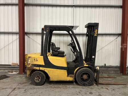 Carrelli elevatori diesel 2015  Yale GDP35VX (4)