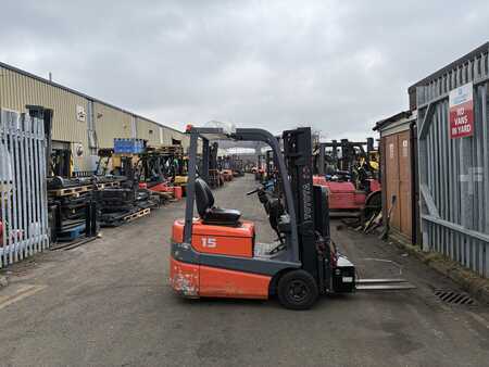 Elektro 3 Rad 1999  Toyota FBESF15 (4)