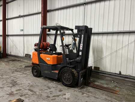 LPG VZV 2008  Doosan G30G (5)