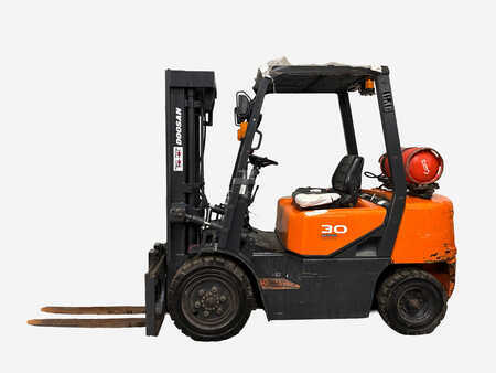 LPG VZV 2008  Doosan G30G (1)