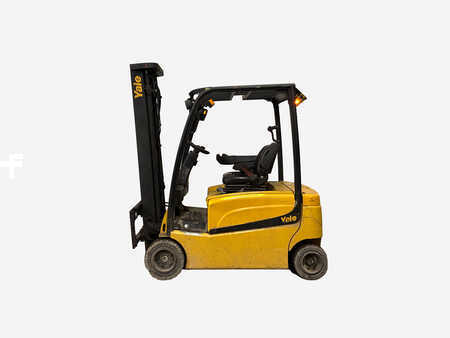 Eléctrica de 4 ruedas 2014  Yale ERP20VF (1)