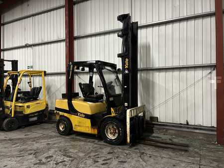 Carrelli elevatori diesel 2012  Yale GDP35VXV3345 (5)