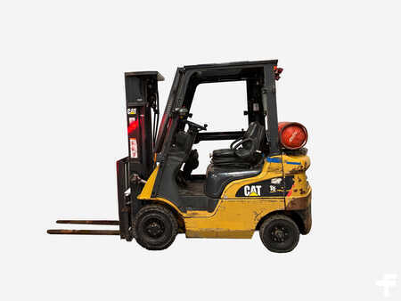 Chariots élévateurs GPL 2019  CAT Lift Trucks GP18N (1)