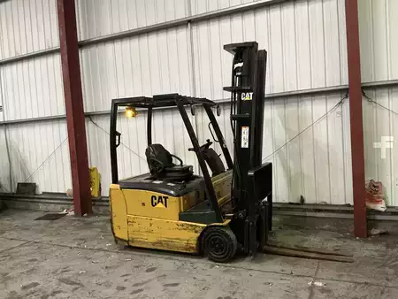 Elektromos 3 kerekű 2013  CAT Lift Trucks EP16PNT (5)