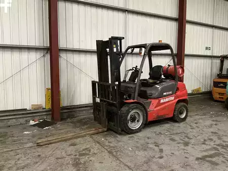 Gas truck 2020  Manitou MI30G (3)