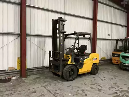 Diesel truck 2020  TCM FD35NT (3)