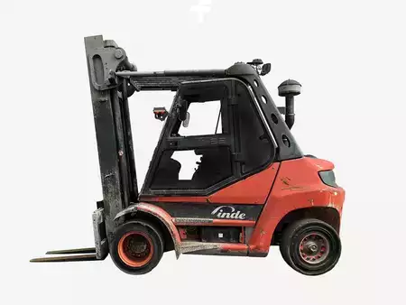 Dízel targoncák 2013  Linde H70D-02 (1)