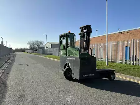 Négyutas targonca 2004  Combilift C4000 (6)