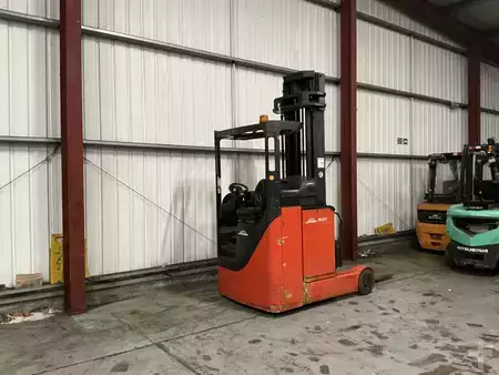 Schubmaststapler 2002  Linde R20P (5)