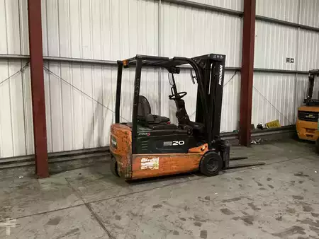 Carrelli elettrici 3 ruote 2011  Doosan B20T-5FB (5)