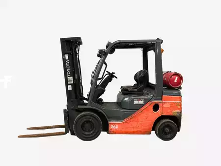 Carrelli elevatori GPL 2022  Toyota 02-8FGF25 (1)