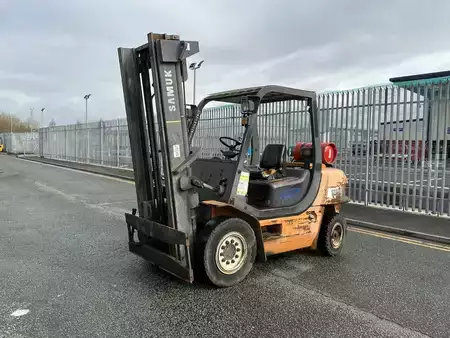 Empilhador a gás 2006  Samuk SF35L (3)