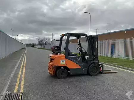 Gasoltruck 2019  Doosan G33P-7 (5)