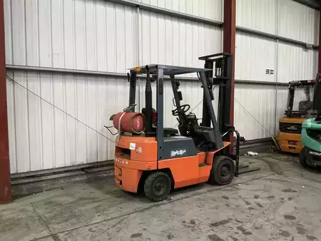 LPG Forklifts 1996  Nissan PJ01A15U (5)