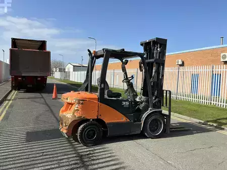 Carretilla elevadora diésel 2020  Doosan D35C-7 (4)