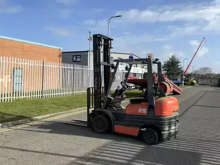 LPG VZV 1998  Toyota 42-6FGCU25 (3)