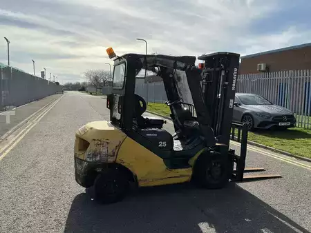 Carretilla elevadora diésel 2019  Komatsu FD25T-17 (5)