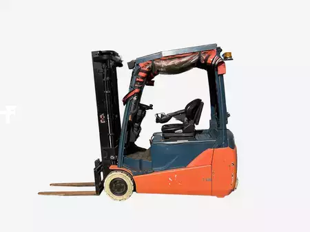 Elektro tříkolové VZV 2013  Toyota 8FBET18 (1)