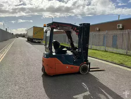 Elektro tříkolové VZV 2013  Toyota 8FBET18 (6)