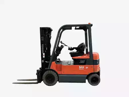 Eléctrica de 4 ruedas 2008  Toyota 7FBMF25 (1)