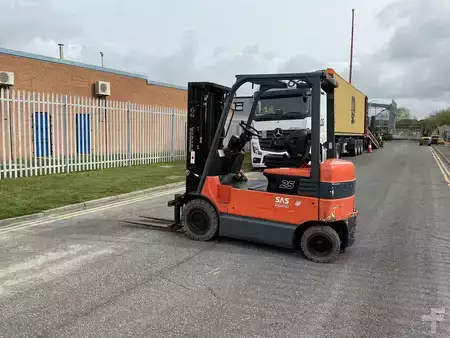 Eléctrica de 4 ruedas 2008  Toyota 7FBMF25 (2)