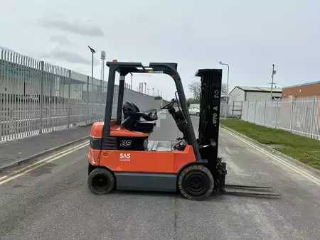 Eléctrica de 4 ruedas 2008  Toyota 7FBMF25 (4)