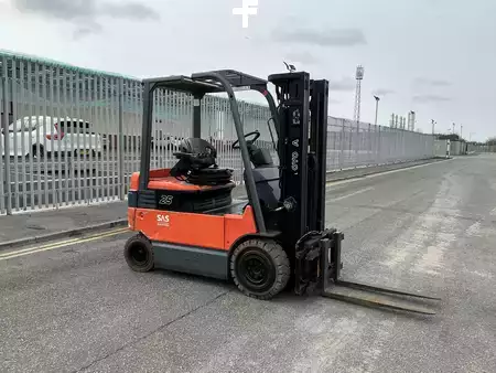 Eléctrica de 4 ruedas 2008  Toyota 7FBMF25 (6)