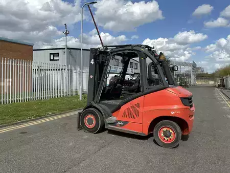 Dízel targoncák 2014  Linde H45D-02 (2)