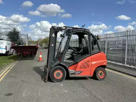 Dízel targoncák 2014  Linde H45D-02 (3)