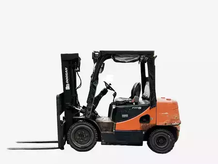 Dízel targoncák 2011  Doosan D30S-5 (1)