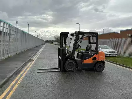 Dízel targoncák 2011  Doosan D30S-5 (2)