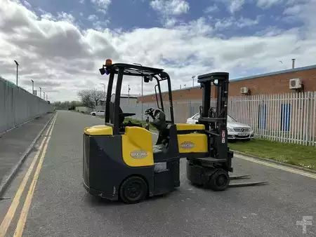 VZV pro práci v úzk.uličkách-retrakt 2011  Aisle Master 15E (5)