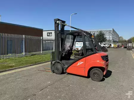 Diesel Forklifts 2004  Linde H25D (2)
