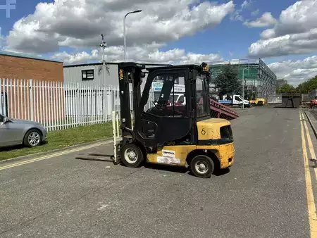 Carretilla elevadora diésel 2019  Yale GDP25MXV2420 (2)