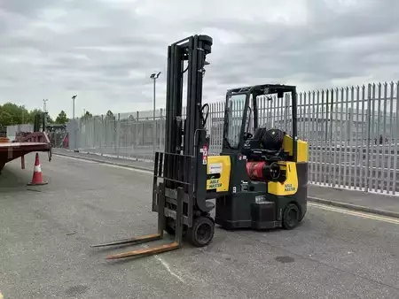 Kääntökelkkatrukki 2019  Aisle Master 20NG (3)