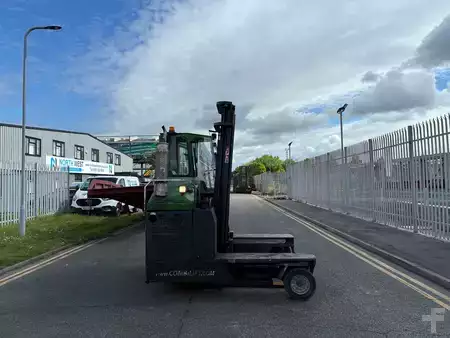 Chariots multidirectionnels 2009  Combilift C4000 (2)