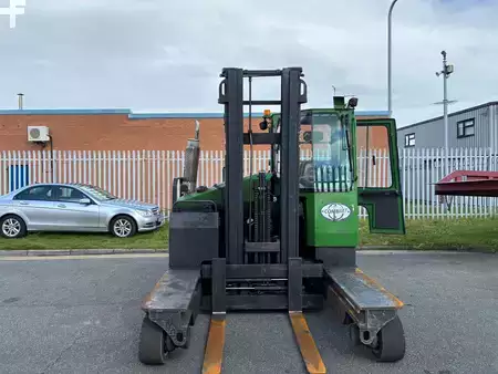 Chariots multidirectionnels 2009  Combilift C4000 (4)