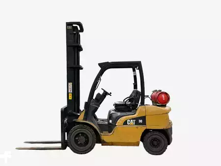 Chariots élévateurs GPL 2012  CAT Lift Trucks GP30N (1)