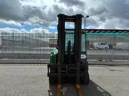 Chariots multidirectionnels 2014  Combilift CB4000 (5)