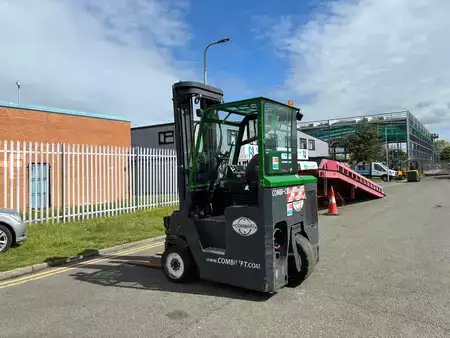 Chariots multidirectionnels 2014  Combilift CB4000 (6)