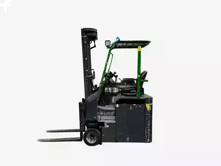 Chariots multidirectionnels 2019  Combilift CBE 3000 (1)