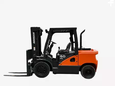Diesel gaffeltruck 2019  Doosan D40SC-7 (1)