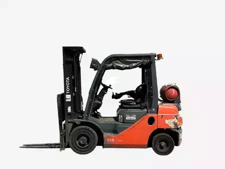 Chariots élévateurs GPL 2019  Toyota 02-8FGF25 (1)