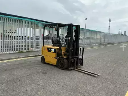El truck - 4 hjulet 2011  CAT Lift Trucks EP25K-PAC (4)