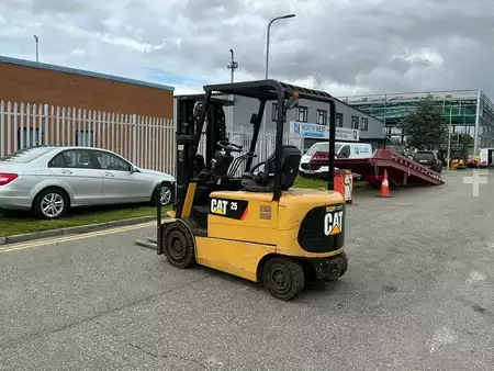 El truck - 4 hjulet 2011  CAT Lift Trucks EP25K-PAC (6)