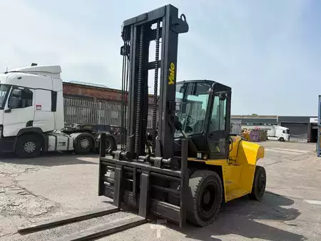 Diesel heftrucks 2012  Yale GDP120 (2)