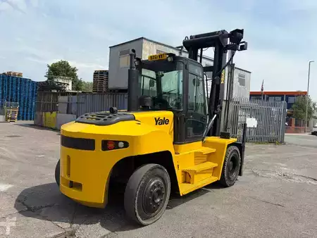Diesel heftrucks 2012  Yale GDP120 (3)