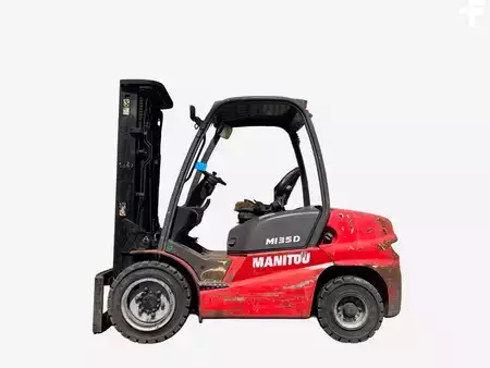 Dieselstapler 2015  Manitou MI35D (1)