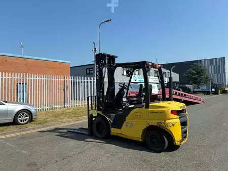 Dieselový VZV 2017  Hyundai 30D-9 (3)